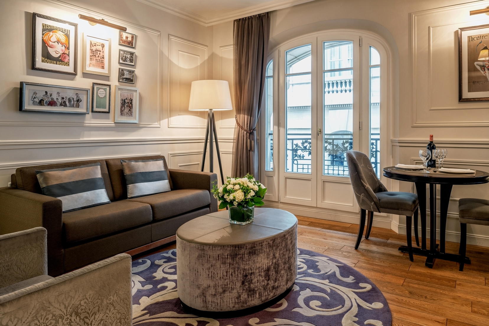 Фото La Clef Louvre Paris