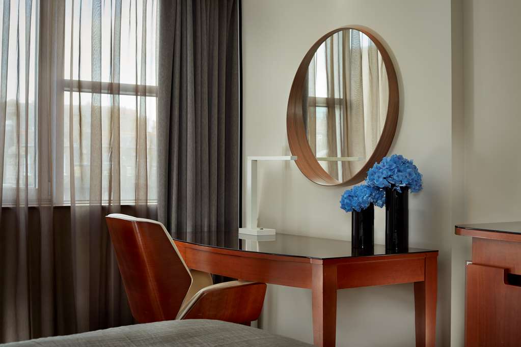 Фото Park Plaza Victoria London