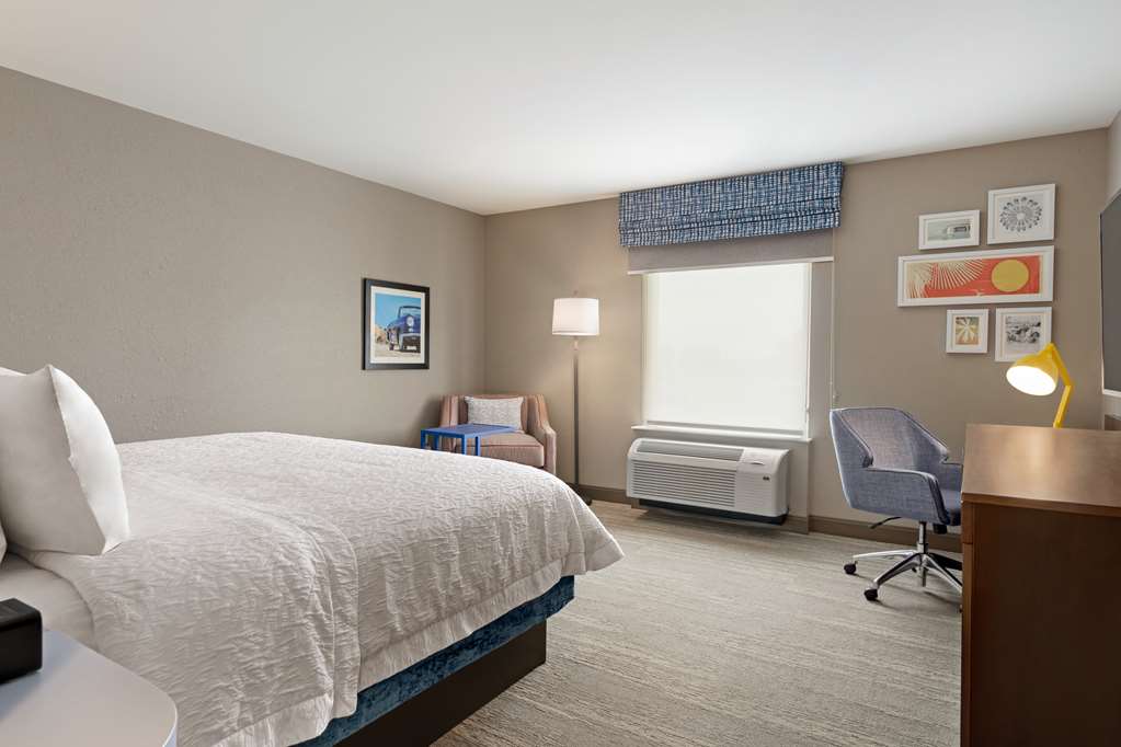 Фото Hampton Inn & Suites Ocean City West