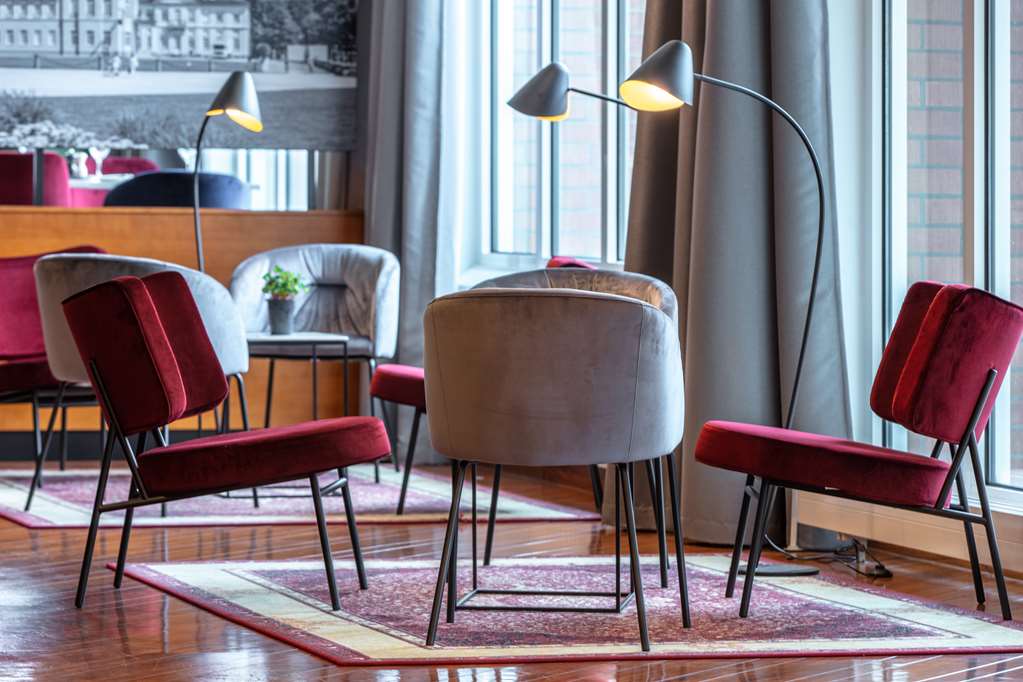 Фото Radisson Blu Hotel, Karlsruhe