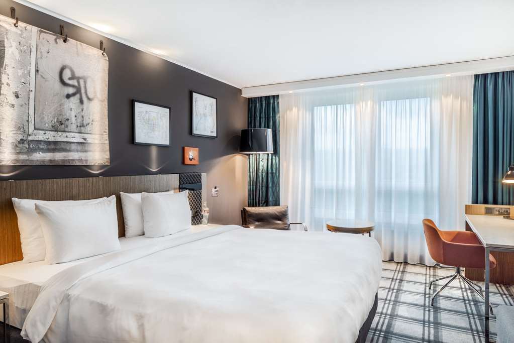 Фото Radisson Blu Hotel, Karlsruhe