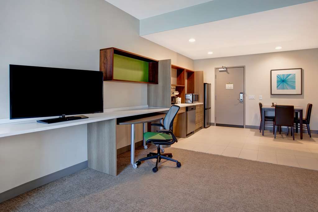 Фото Home2 Suites by Hilton Charlotte Northlake