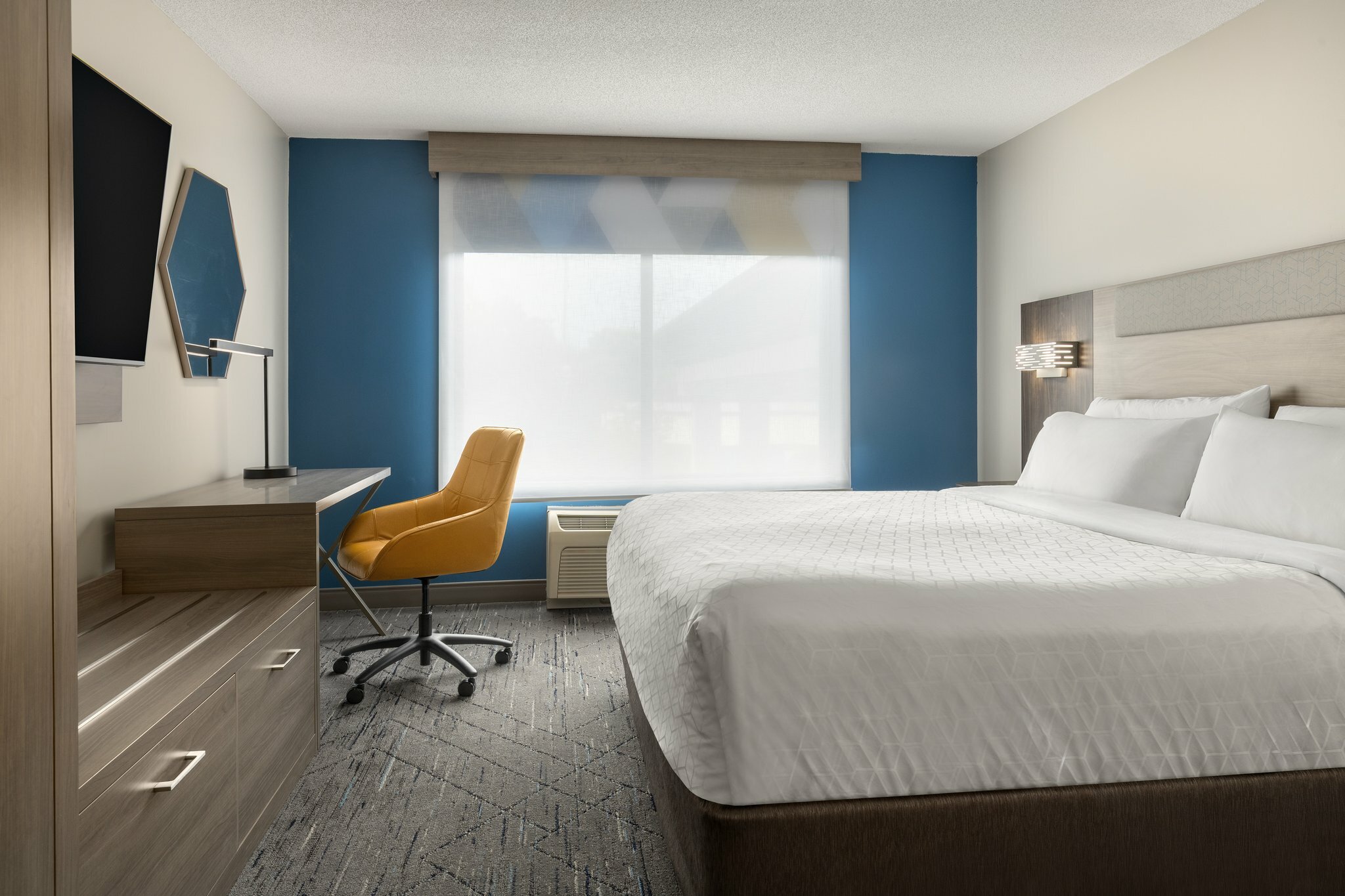 Фото Holiday Inn Express & Suites Brockville
