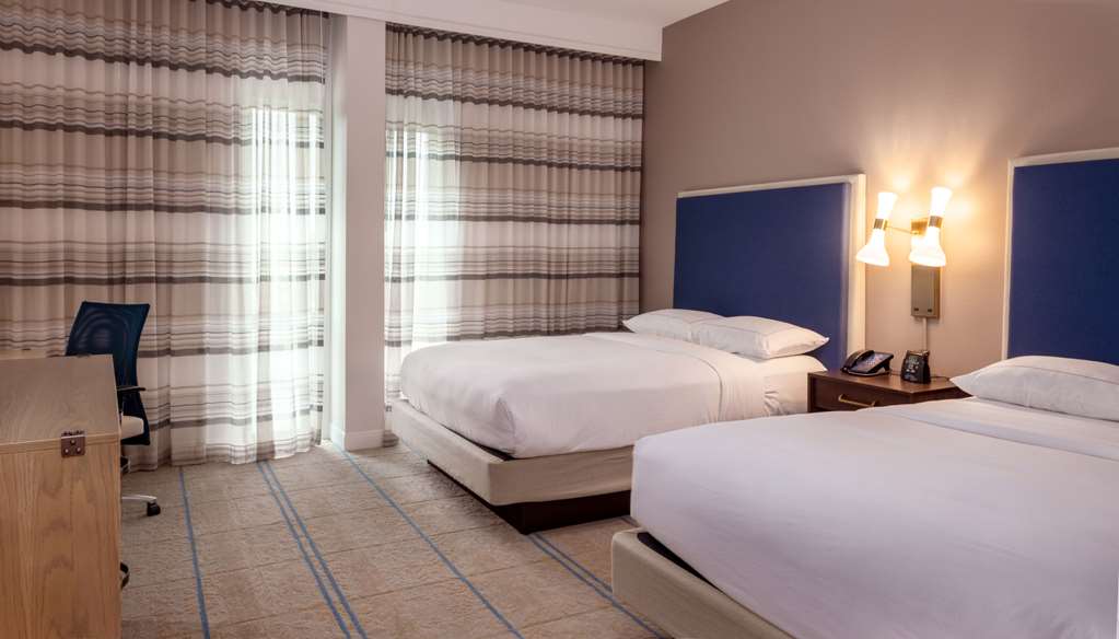 Фото Отель Hilton Austin Airport