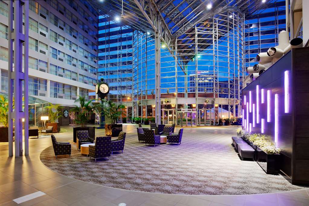 Фото Doubletree Hotel South Bend
