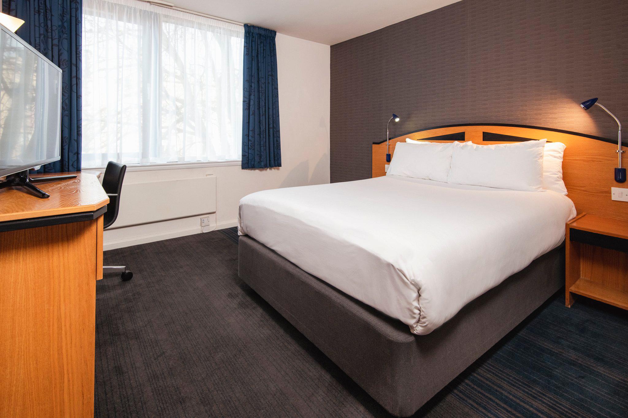 Фото Holiday Inn Express Bristol City Centre by IHG