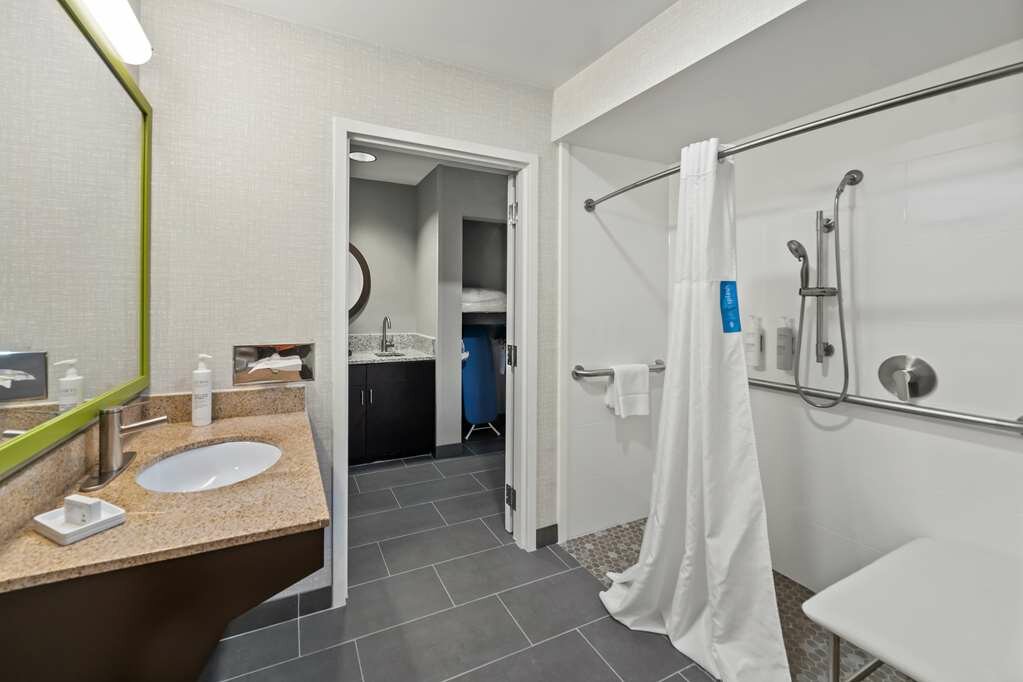 Фото Hampton Inn by Hilton New Bedford/Fairhaven