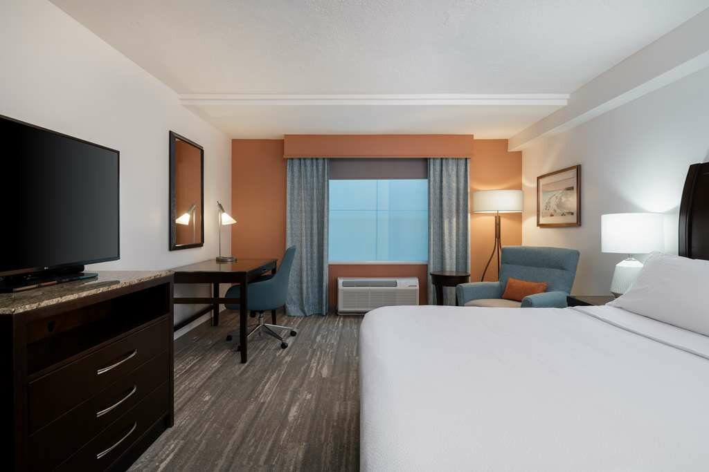 Фото Hilton Garden Inn Daytona Beach Oceanfront