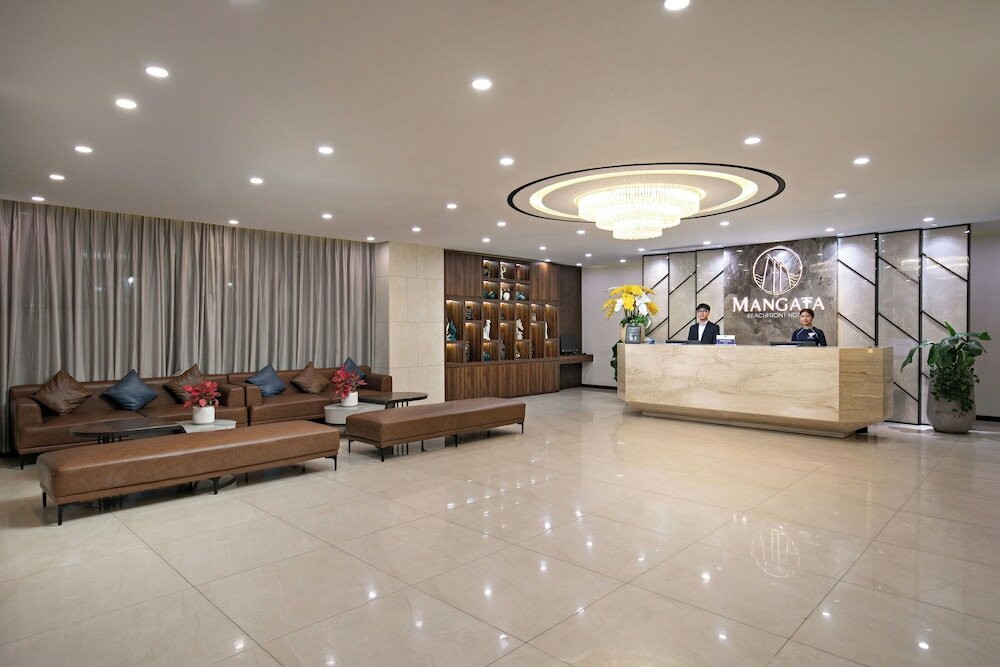 Фото Mangata Beachfront Hotel