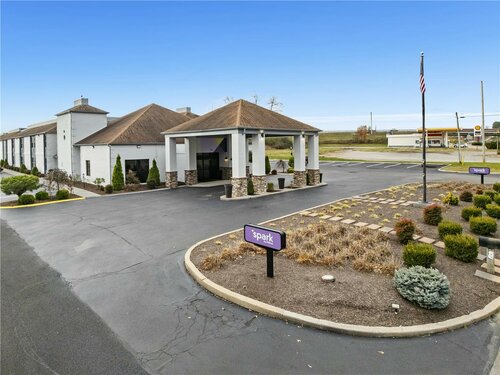 Гостиница Clarion Pointe Abingdon I-81 near Fairgrounds в Абингдоне