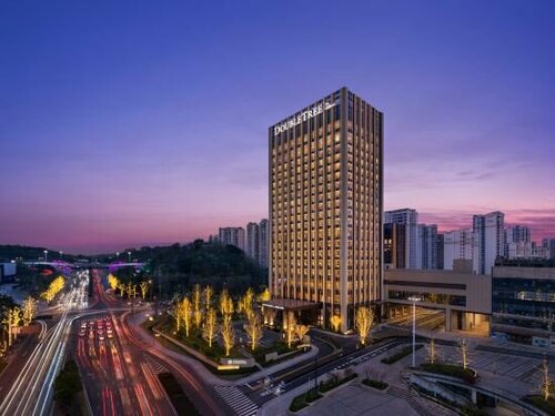 Гостиница DoubleTree by Hilton Zigong в Цзыгуне