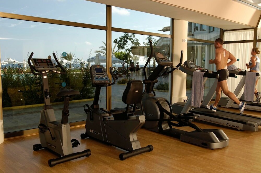 Фото Constantinou Bros Athena Royal Beach Hotel