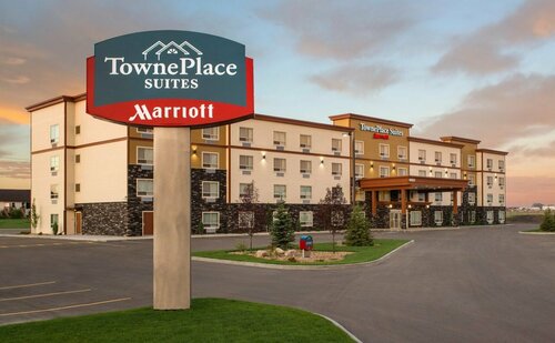 Гостиница TownePlace Suites by Marriott Red Deer в Провинции Альберта