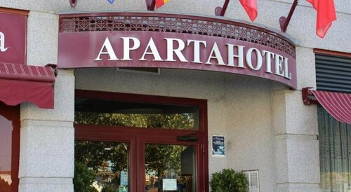 Гостиница Apartahotel Villa de Parla в Хетафе