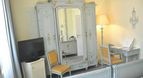 Гостиница Hôtel de France в Оше