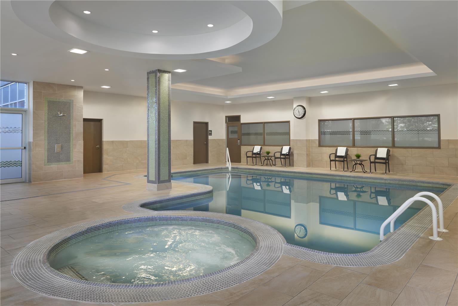 Фото Homewood Suites by Hilton Toronto Vaughan