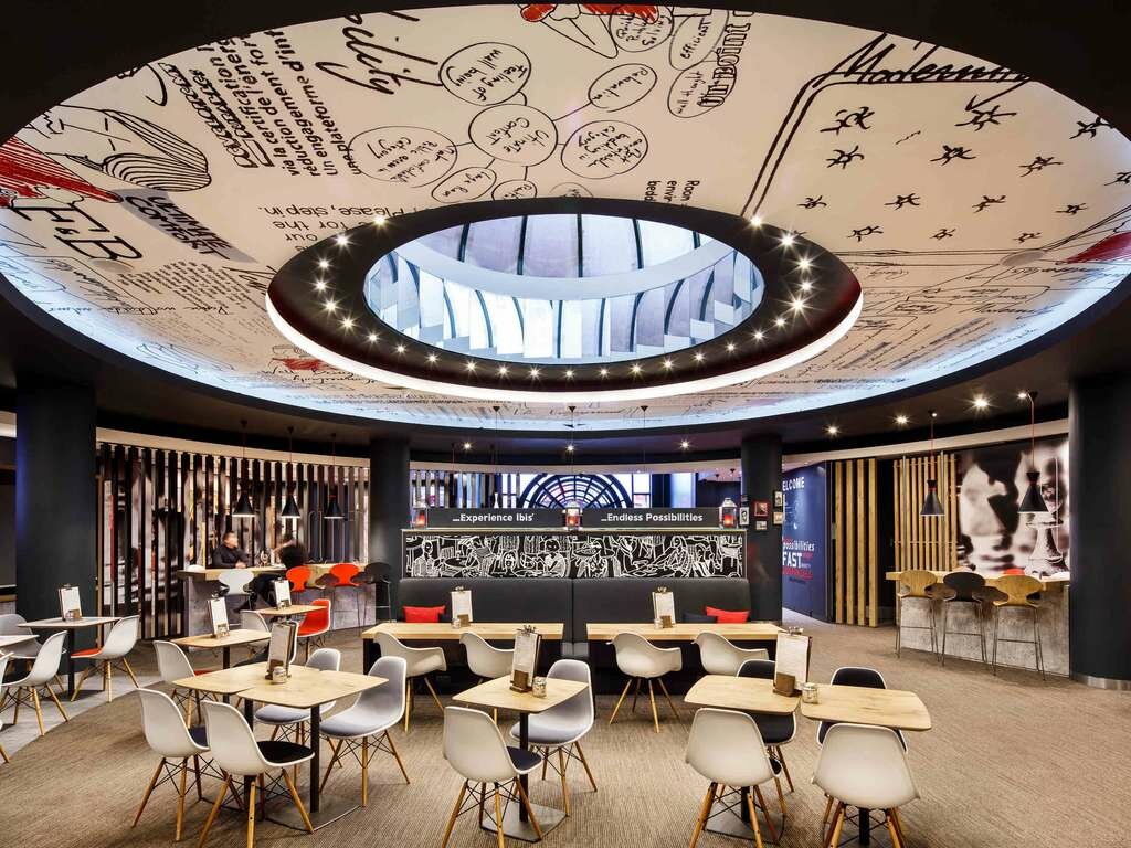 Фото Ibis Birmingham New Street Station Hotel