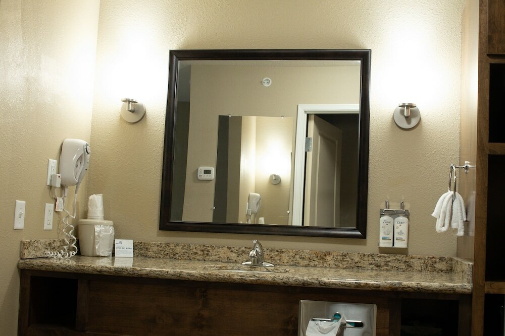 Фото Holiday Inn Express and Suites Williston, an Ihg Hotel