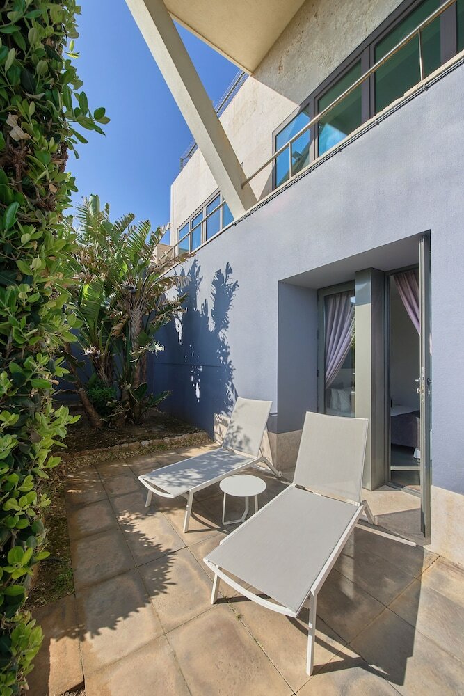 Фото Farol Hotel