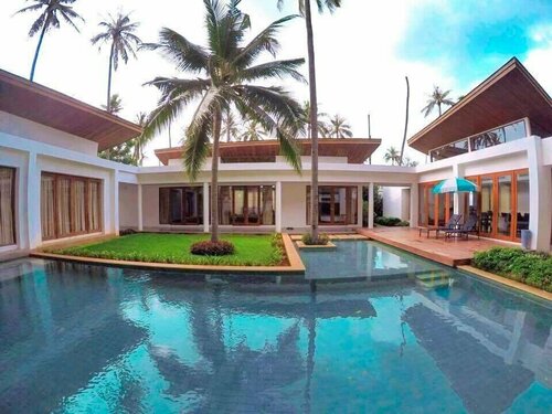 Pranaluxe Pool Villa Holiday Home