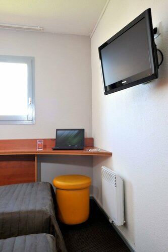 Гостиница Ibis Calais Car Ferry в Кале