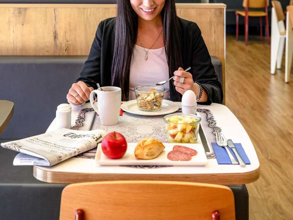 Фото Ibis Zurich City West