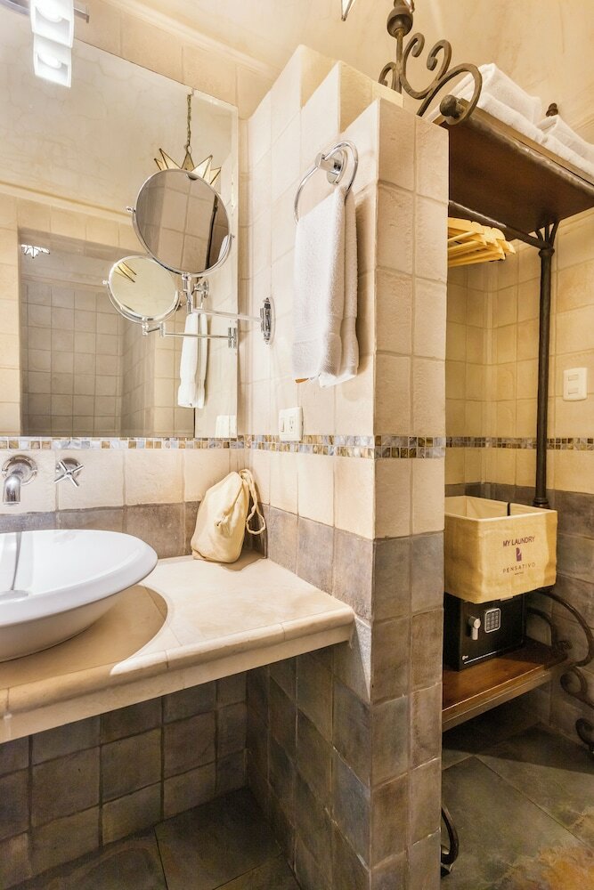 Фото Pensativo House Hotel