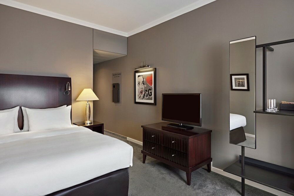 Фото Lindner Hotel City Plaza