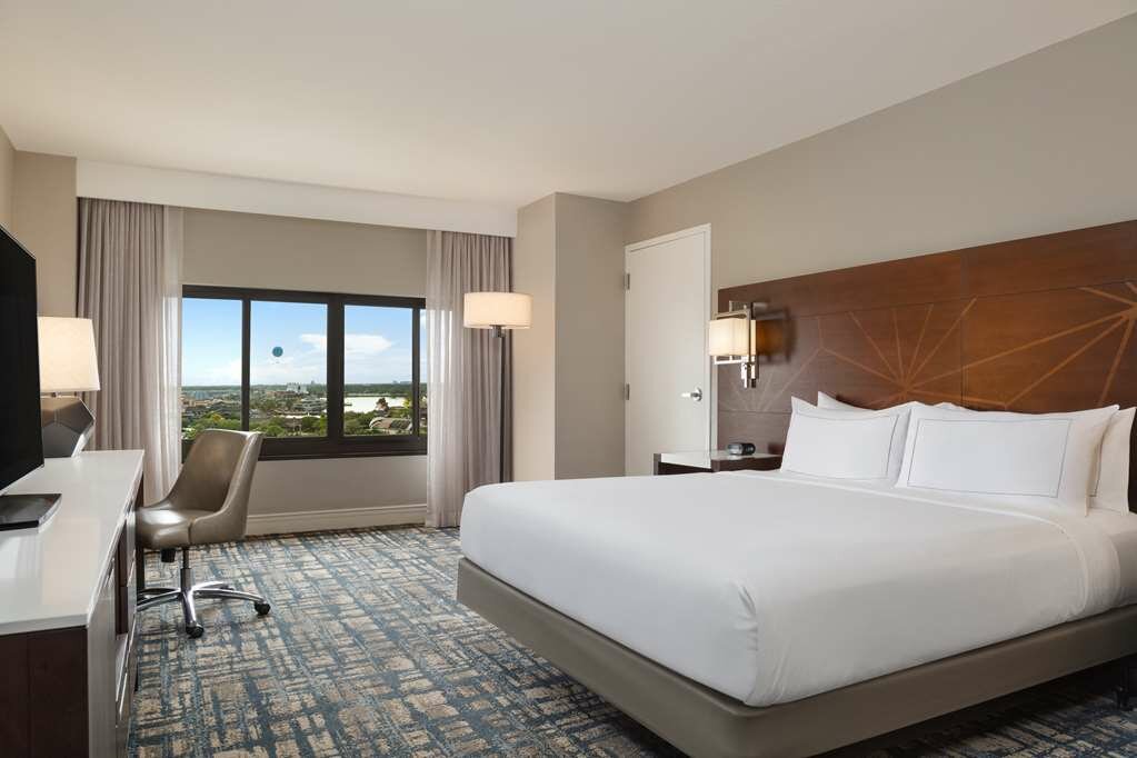 Фото Hilton Orlando Lake Buena Vista - Disney Springs Area