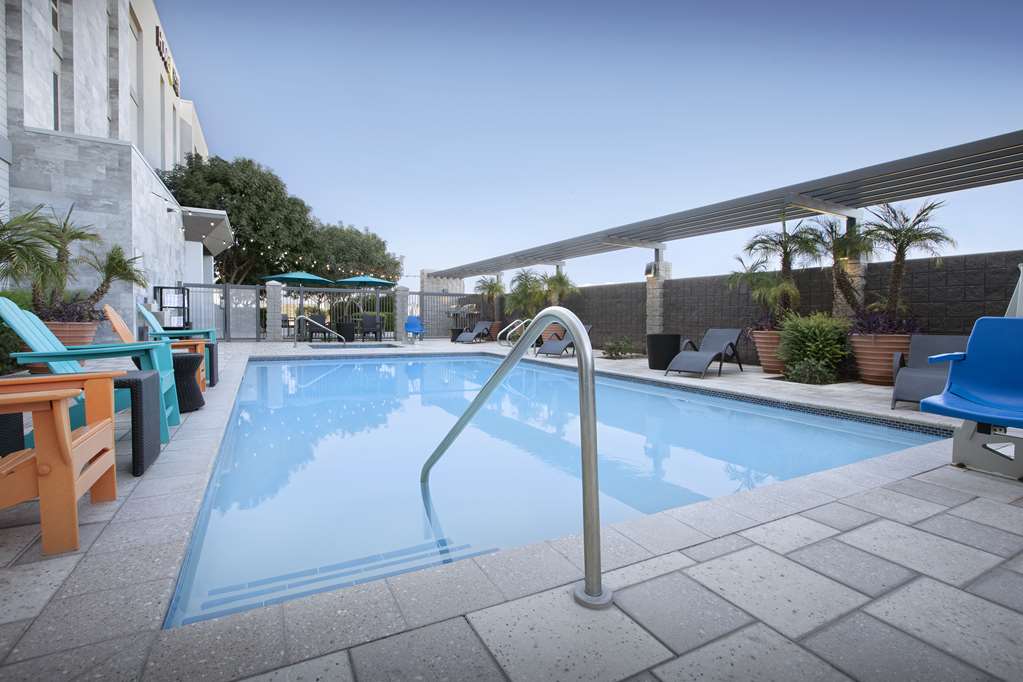 Фото Home2 Suites by Hilton Phoenix Chandler