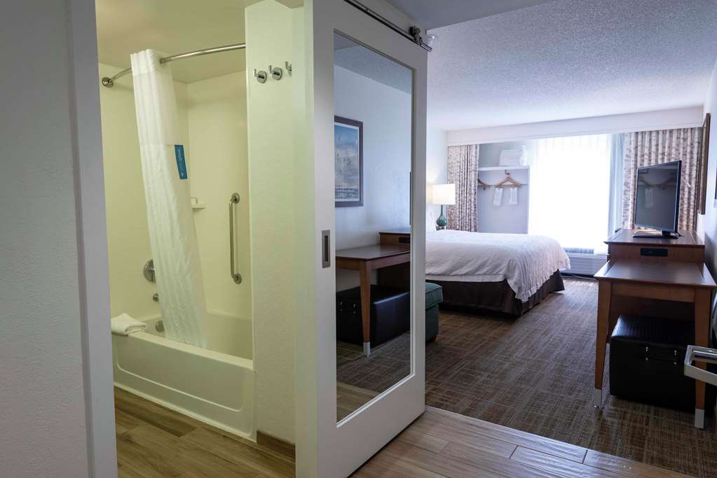 Фото Hampton Inn Boca Raton