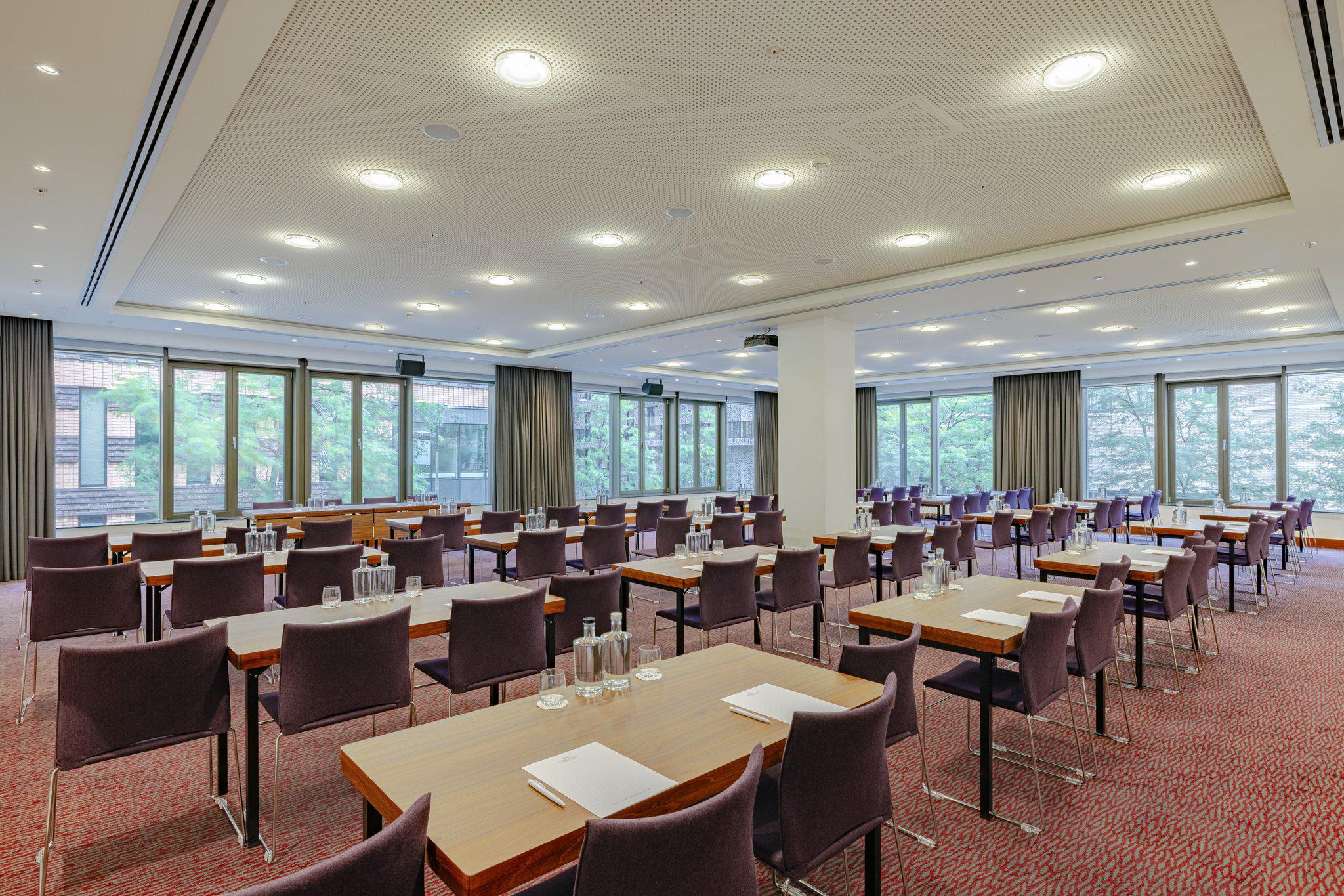 Фото Crowne Plaza Amsterdam South, an Ihg Hotel