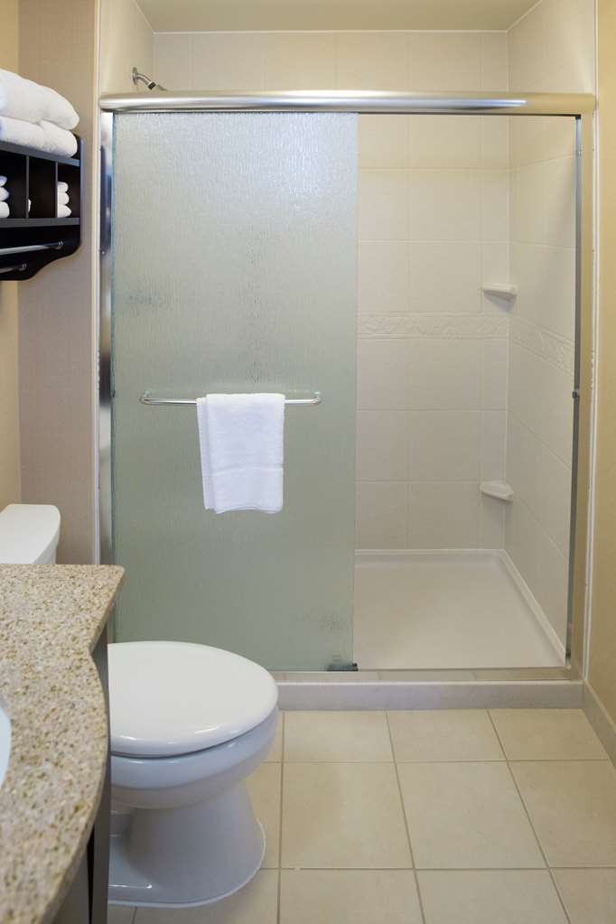 Фото Hampton Inn & Suites Providence Downtown