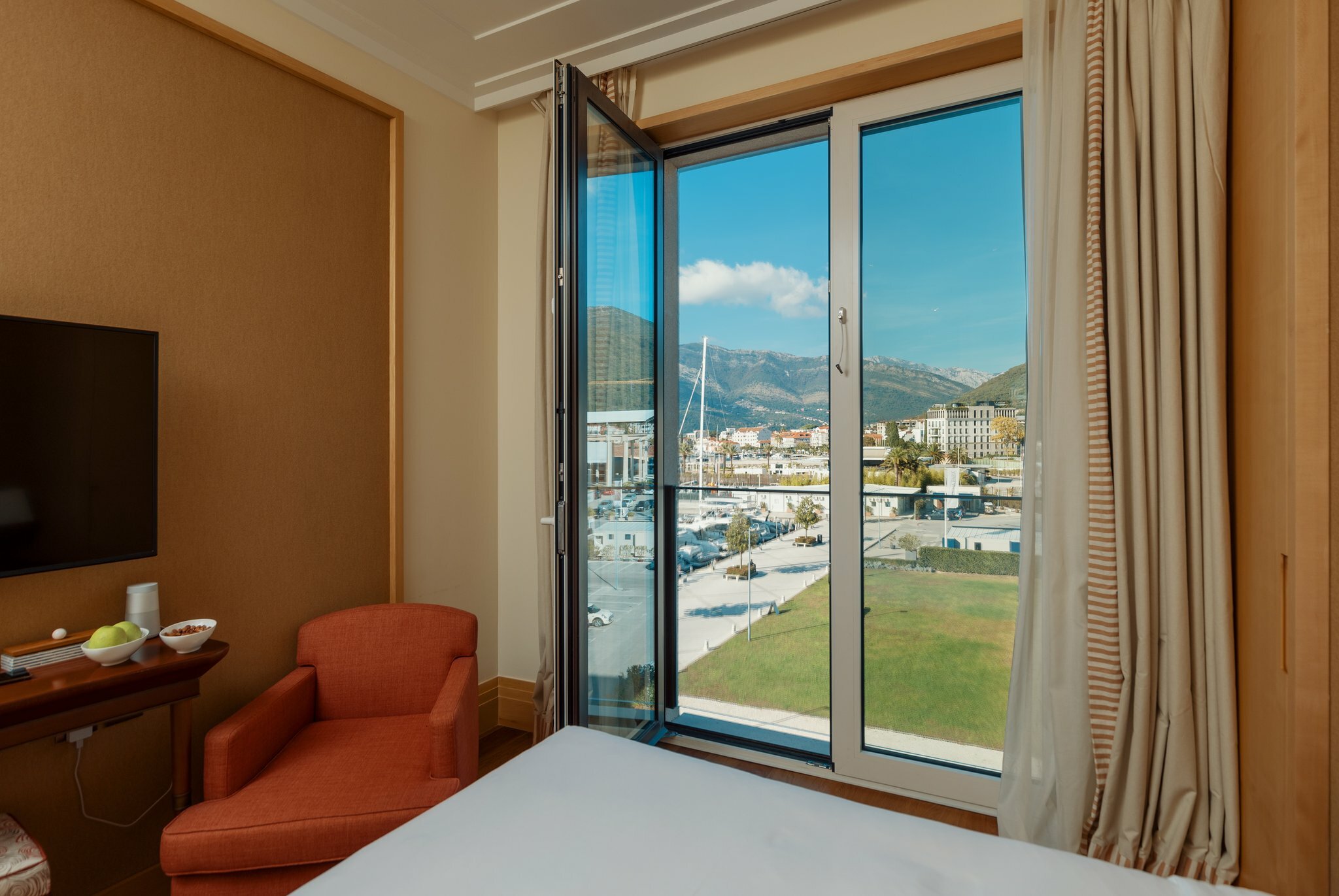 Фото Regent Porto Montenegro