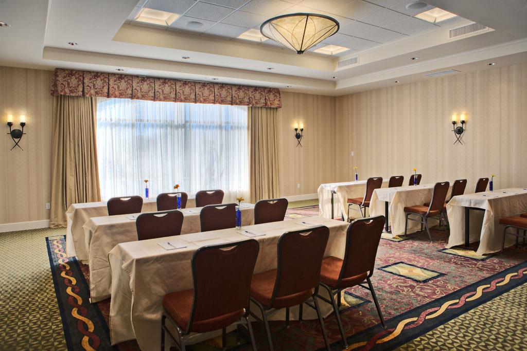Фото Hilton Garden Inn Palmdale
