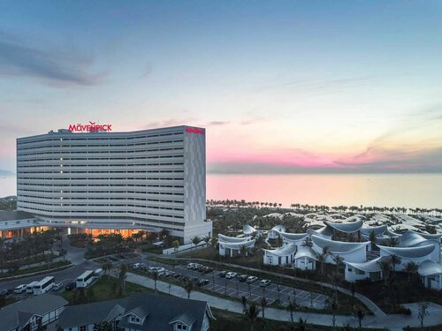 Гостиница Movenpick Resort Cam Ranh во Вьетнаме