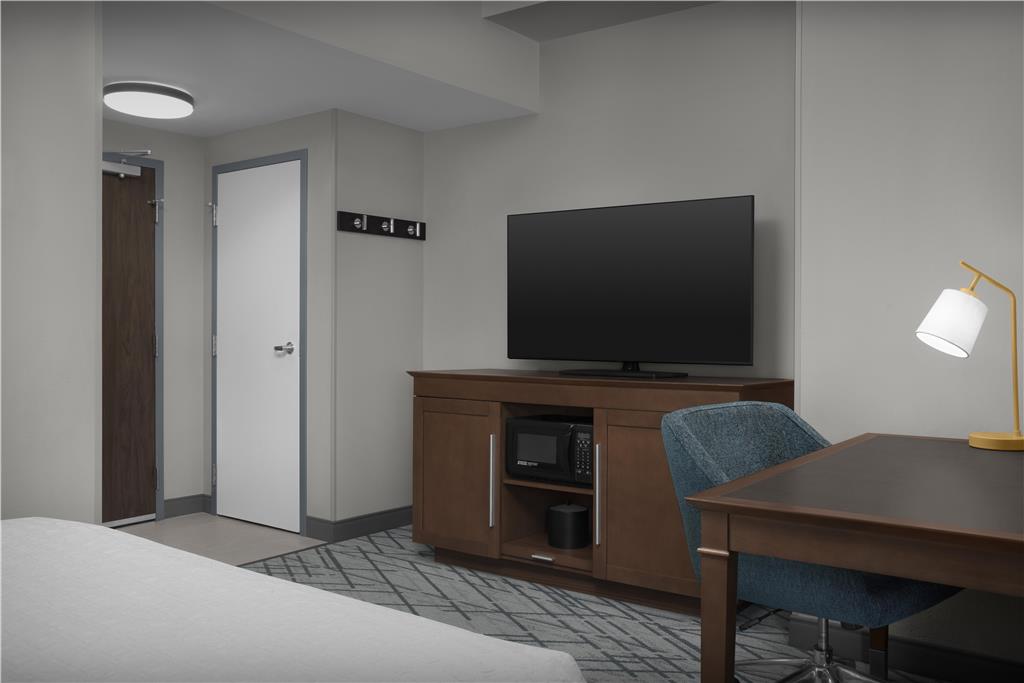 Фото Hampton Inn Indianapolis Downtown Across from Circle Centre