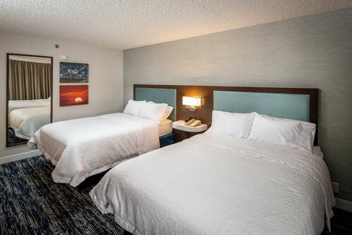 Гостиница Hampton Inn Long Island Commack в Коммаке