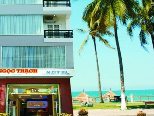 Ngoc Thach Hotel by RedDoorz