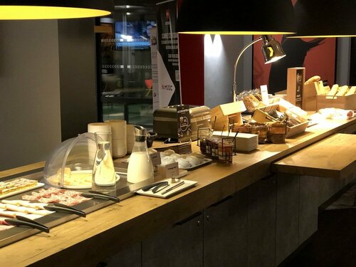 Гостиница Ibis Melun Hotel в Даммари-ле-Лис