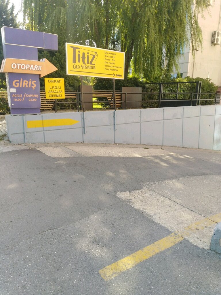 Detaylı oto bakımı Titiz Oto Yıkama, Beylikdüzü, foto