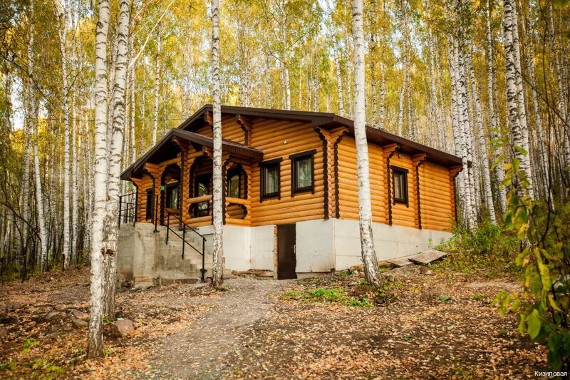 Фото Кизиловая