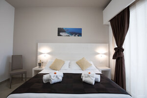 Villaggio Baia d'Ercole (Calabria, Vibo Valentia, Ricadi, Capo Vaticano), hotel