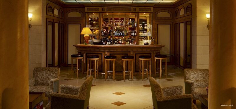 Фото Hotel Parc Plaza