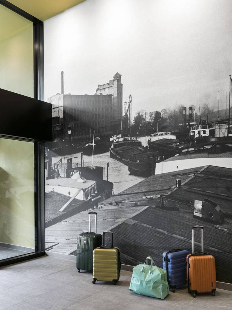 Фото Okko Hotels Nantes Chateau