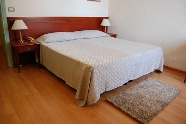 Фото Hotel Villa Sapienza