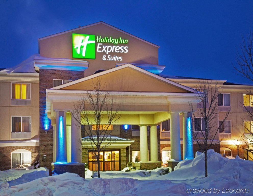 Фото Holiday Inn Express & Suites Omaha West, an Ihg Hotel