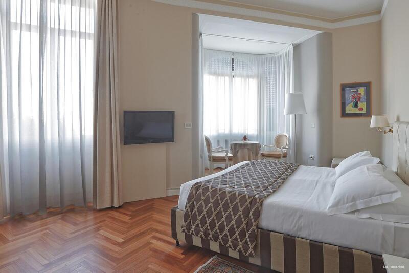 Фото Lolli Palace Hotel Sanremo