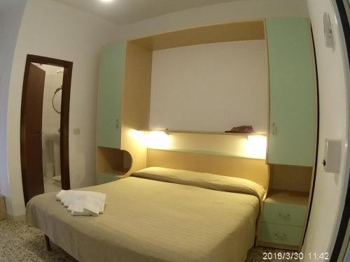 Фото Hotel Elena