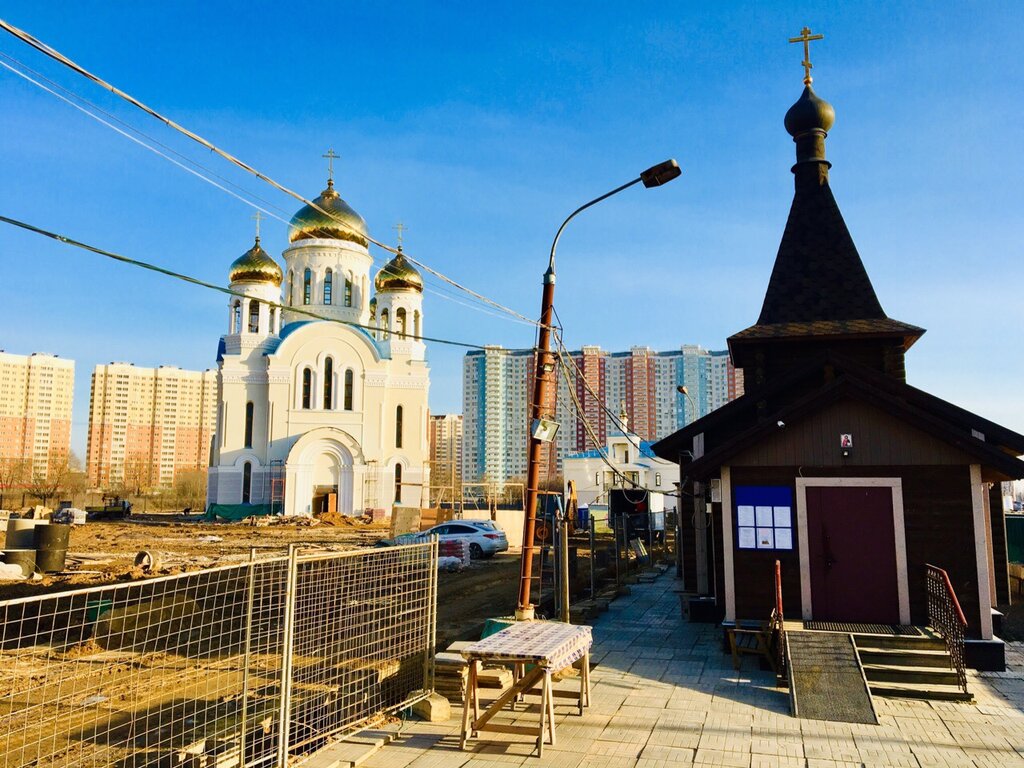 Церковь у метро сокольники